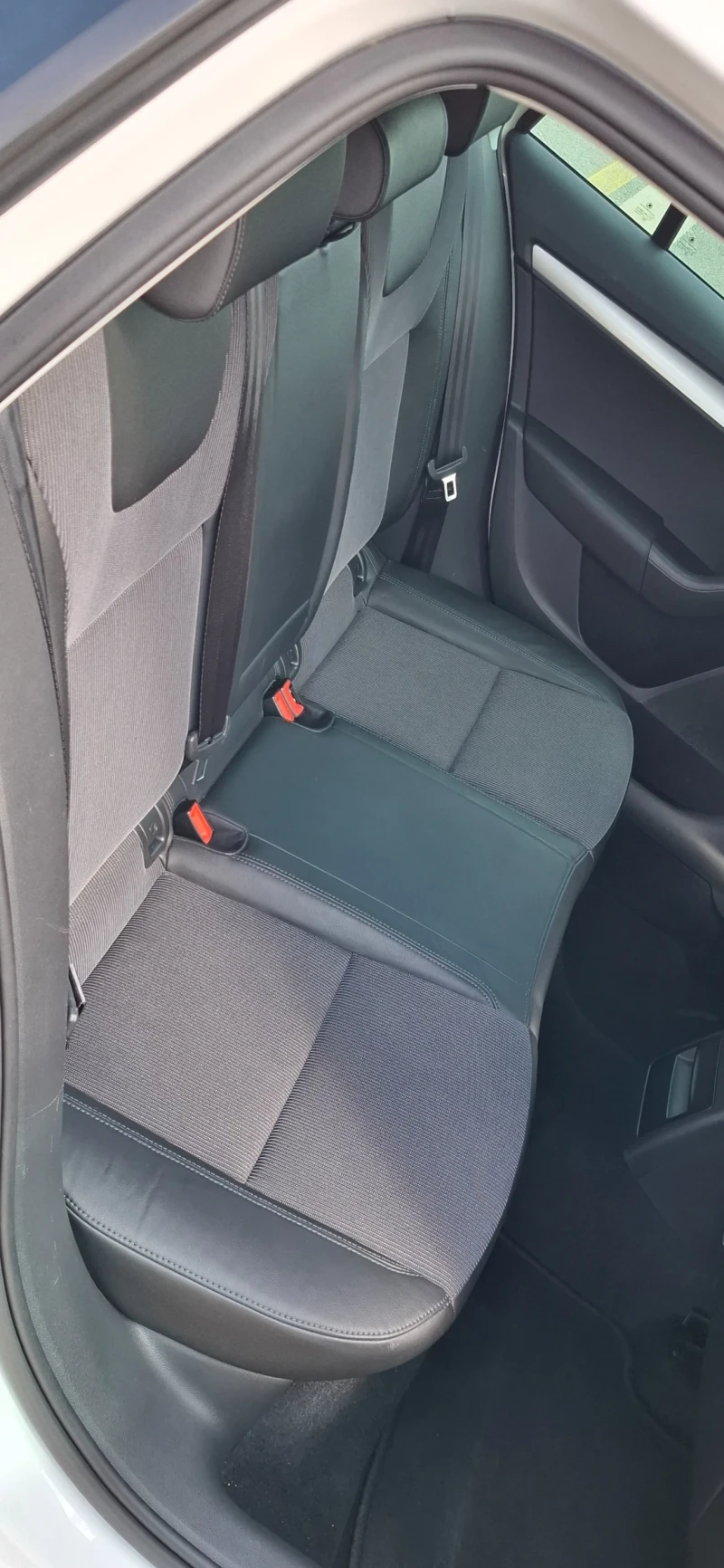 Skoda Octavia 2.0 184kc Full led  4x4  Dsg Facelift , снимка 13 - Автомобили и джипове - 50363344