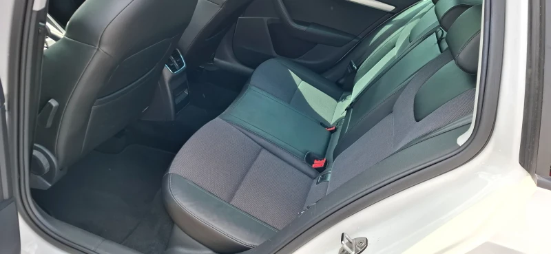 Skoda Octavia 2.0 184kc Full led  4x4  Dsg Facelift , снимка 8 - Автомобили и джипове - 50363344