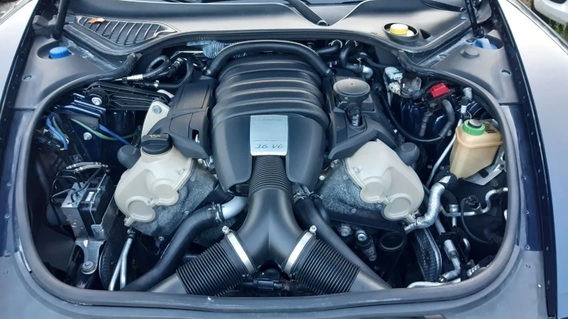 Porsche Panamera 3.6 V6-320 k.s. ПЕРФЕКТНО, снимка 17 - Автомобили и джипове - 52078988