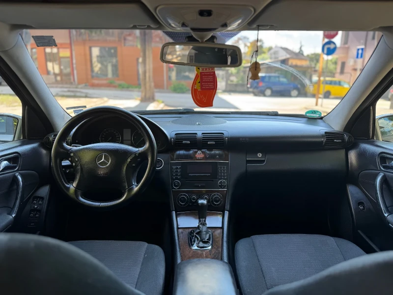 Mercedes-Benz C 200 2.2 CDI, снимка 9 - Автомобили и джипове - 52717605