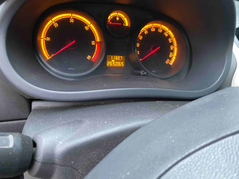 Opel Corsa D, снимка 5 - Автомобили и джипове - 52768338