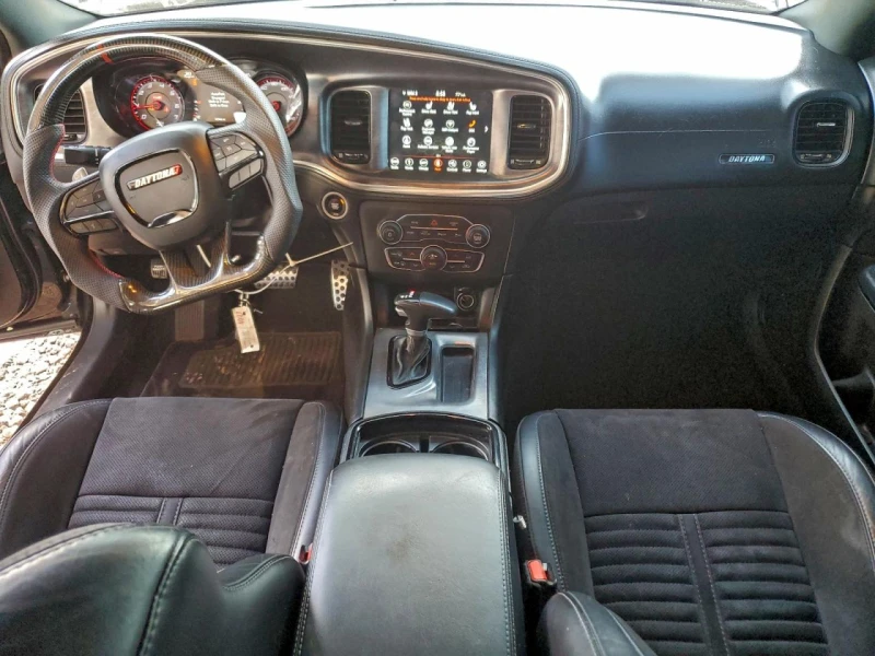 Dodge Charger R/T 5.7L DAYTONA CARBON/ОБДУХВАНЕ/ПОДГРЕВИ, снимка 8 - Автомобили и джипове - 53153139