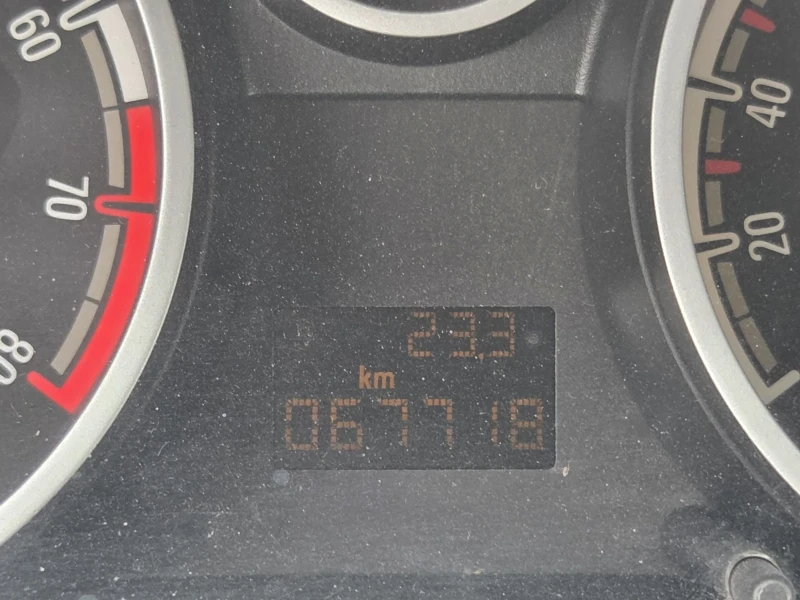 Opel Corsa, снимка 12 - Автомобили и джипове - 53478774