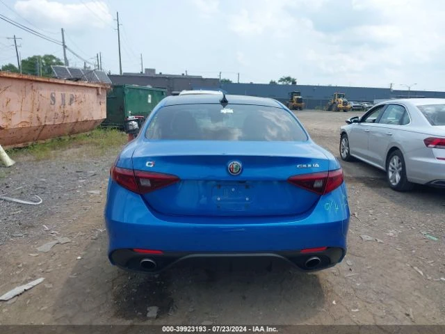 Alfa Romeo Giulia TI SPORT AWD, снимка 6 - Автомобили и джипове - 47213490