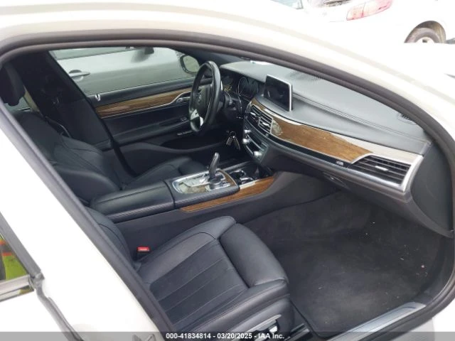 BMW 740 M SPORT SHADOW LINE B58 - изображение 6