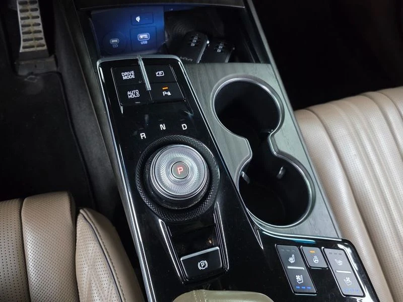 Kia K8 1.6 Automatic, снимка 9 - Автомобили и джипове - 55880483