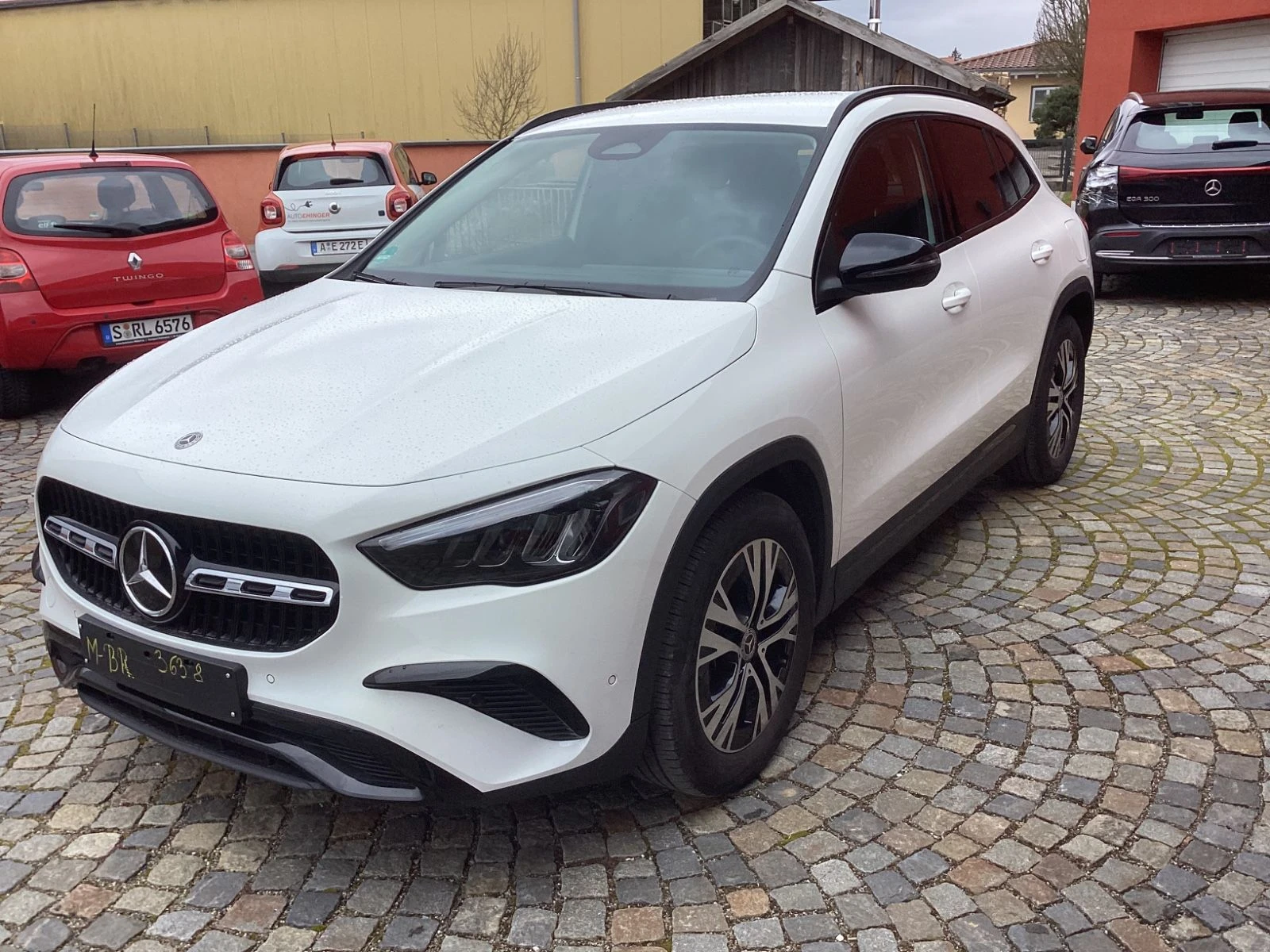 Mercedes-Benz GLA 200 1.4, снимка 1