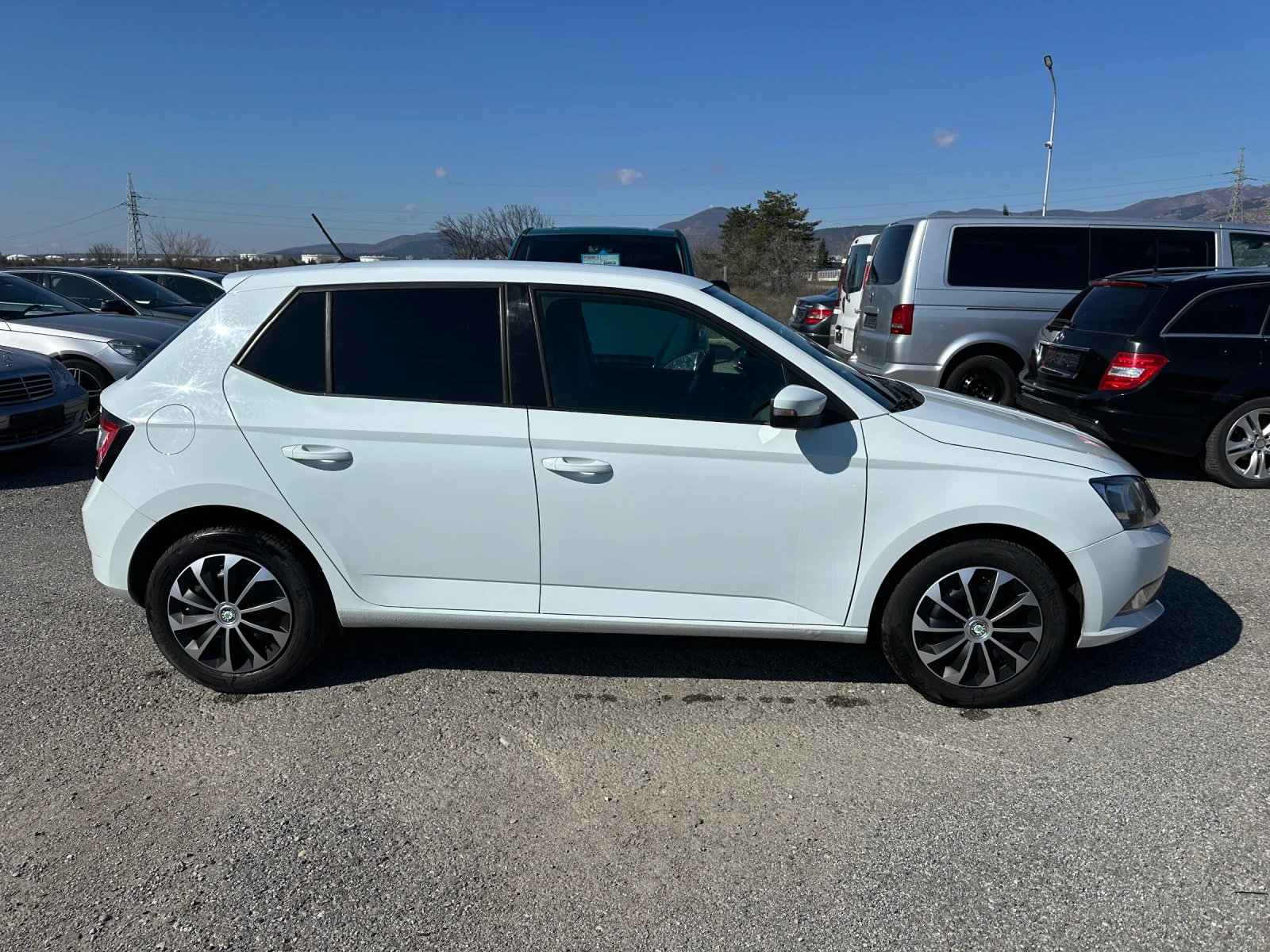 Skoda Fabia 1.4TDI* 90 к.с* КАТО НОВА!! - изображение 7