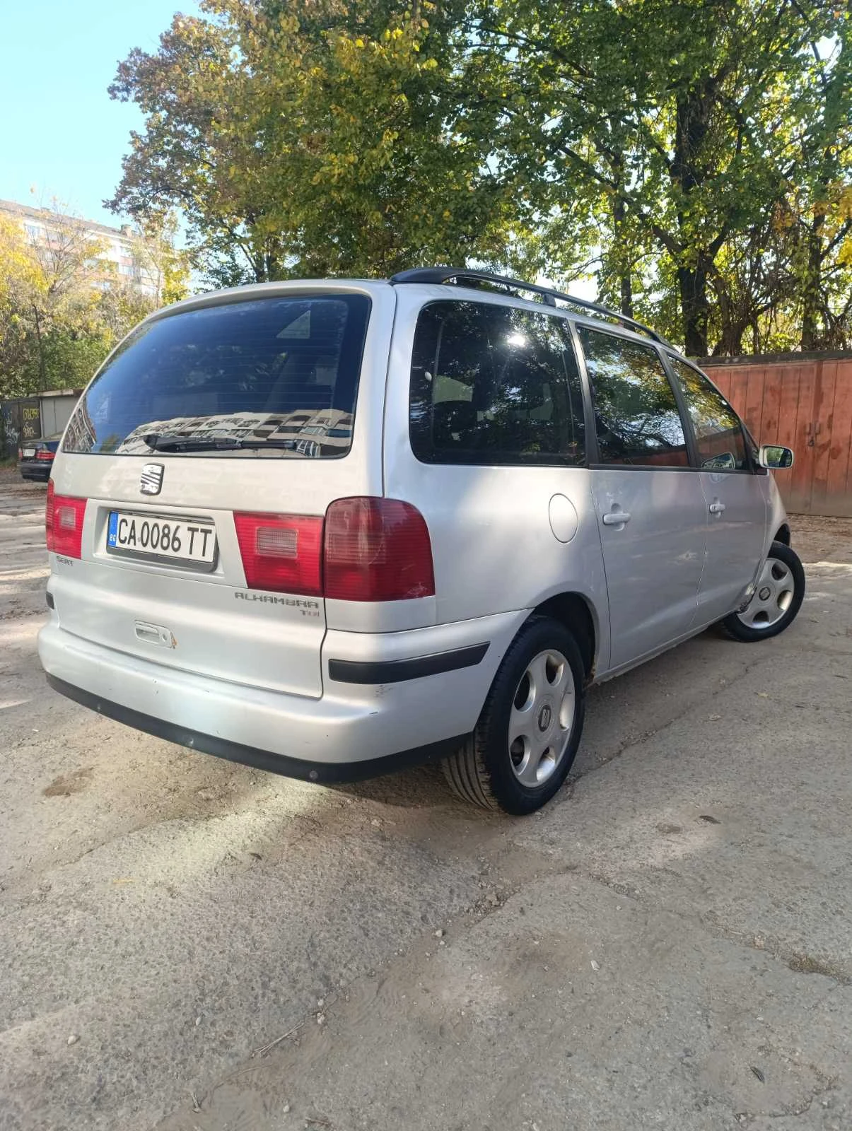 Seat Alhambra  - изображение 4