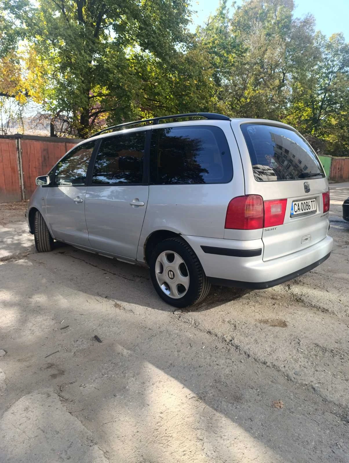 Seat Alhambra  - изображение 2