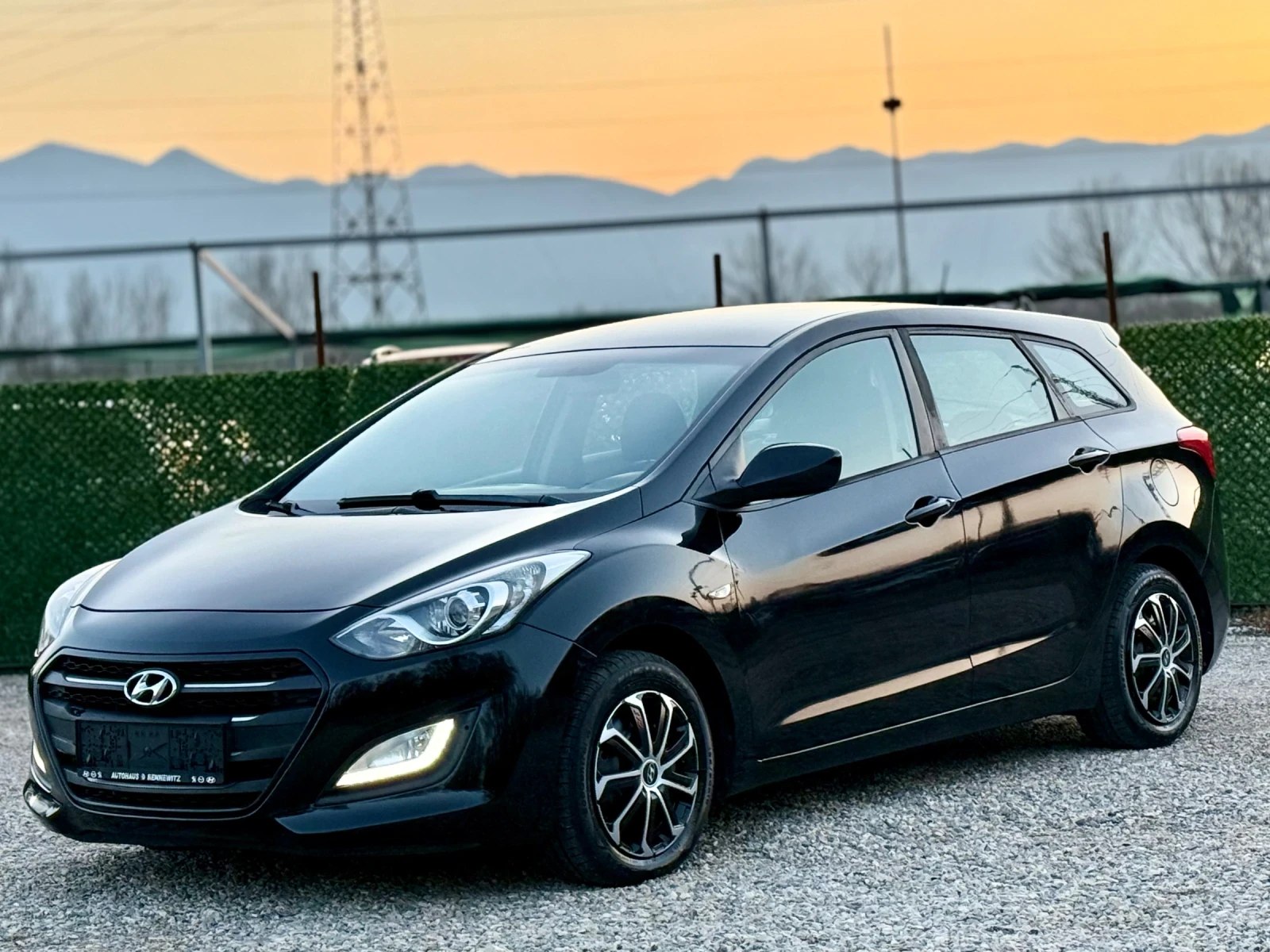 Hyundai I30 1.6CRDi EURO 6 - изображение 2