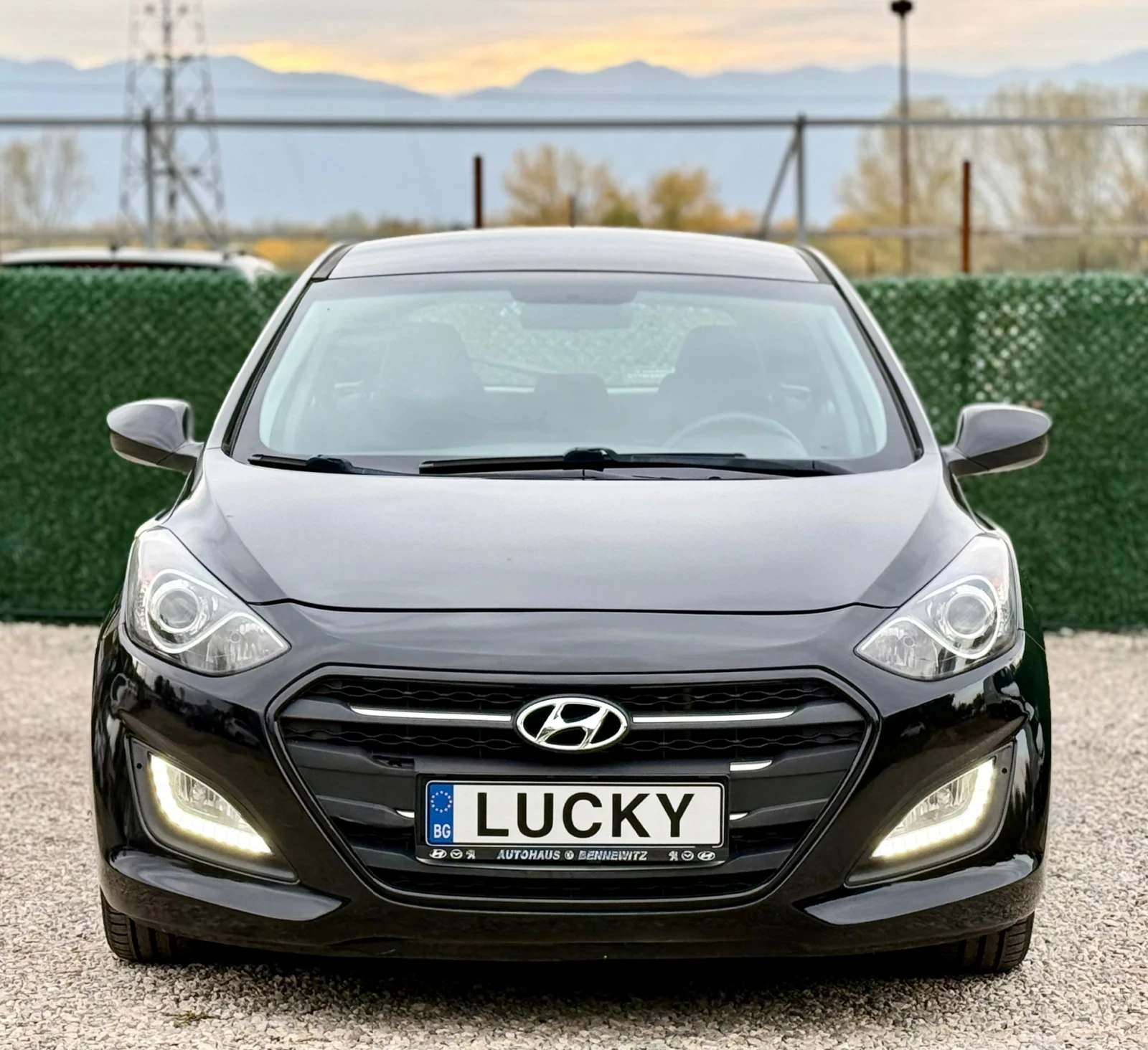 Hyundai I30 1.6CRDi EURO 6, снимка 2 - Автомобили и джипове - 49091333