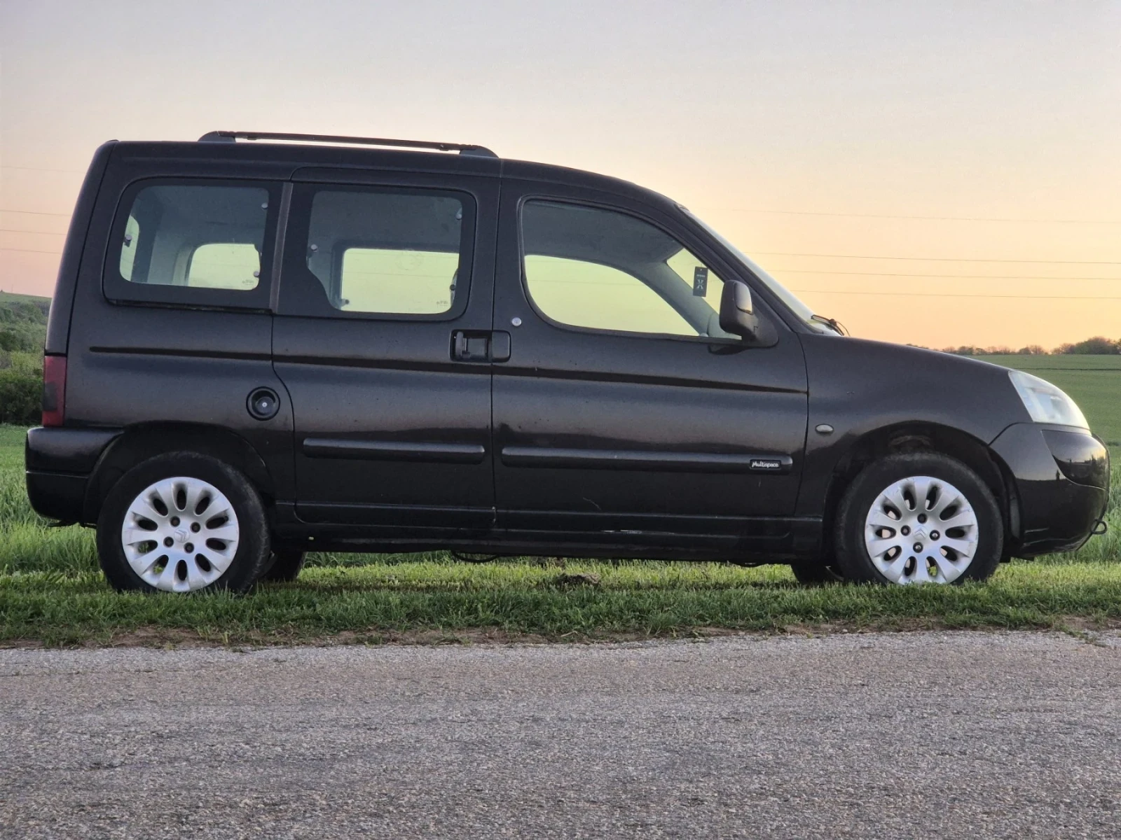 Citroen Berlingo 2.0 HDI - изображение 5