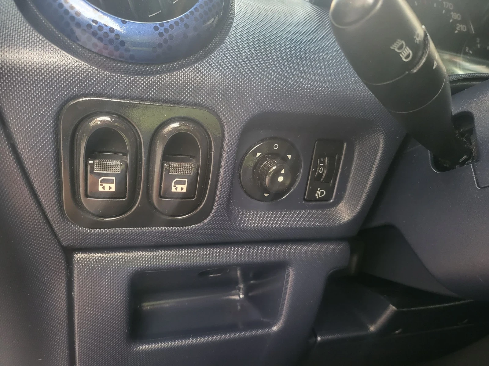 Peugeot 1007  1.4 климатик - изображение 8