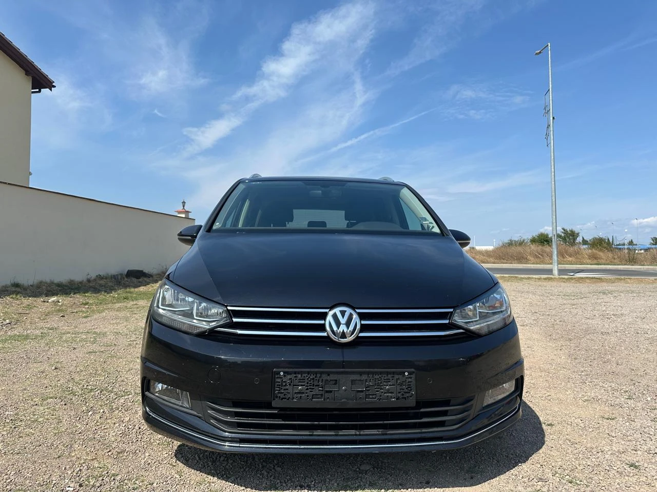VW Touran 1.6D - изображение 8