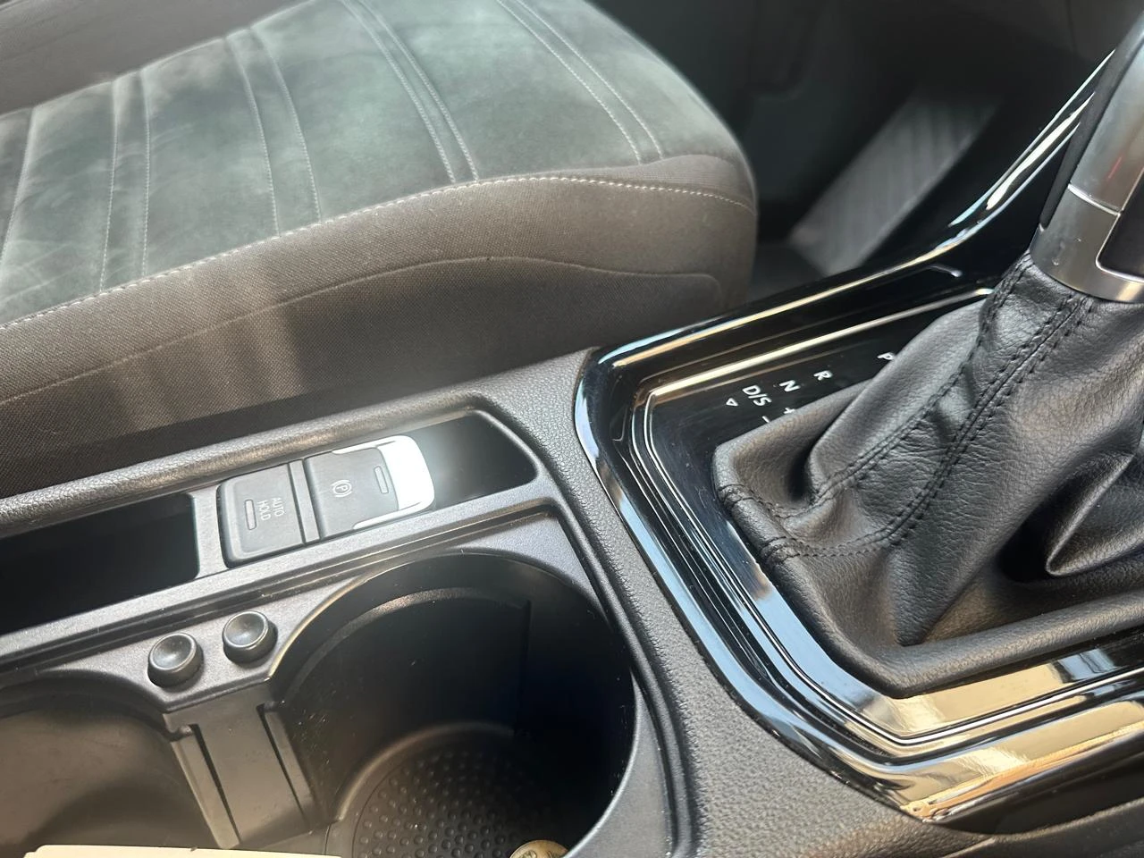 VW Touran 1.6D - изображение 3