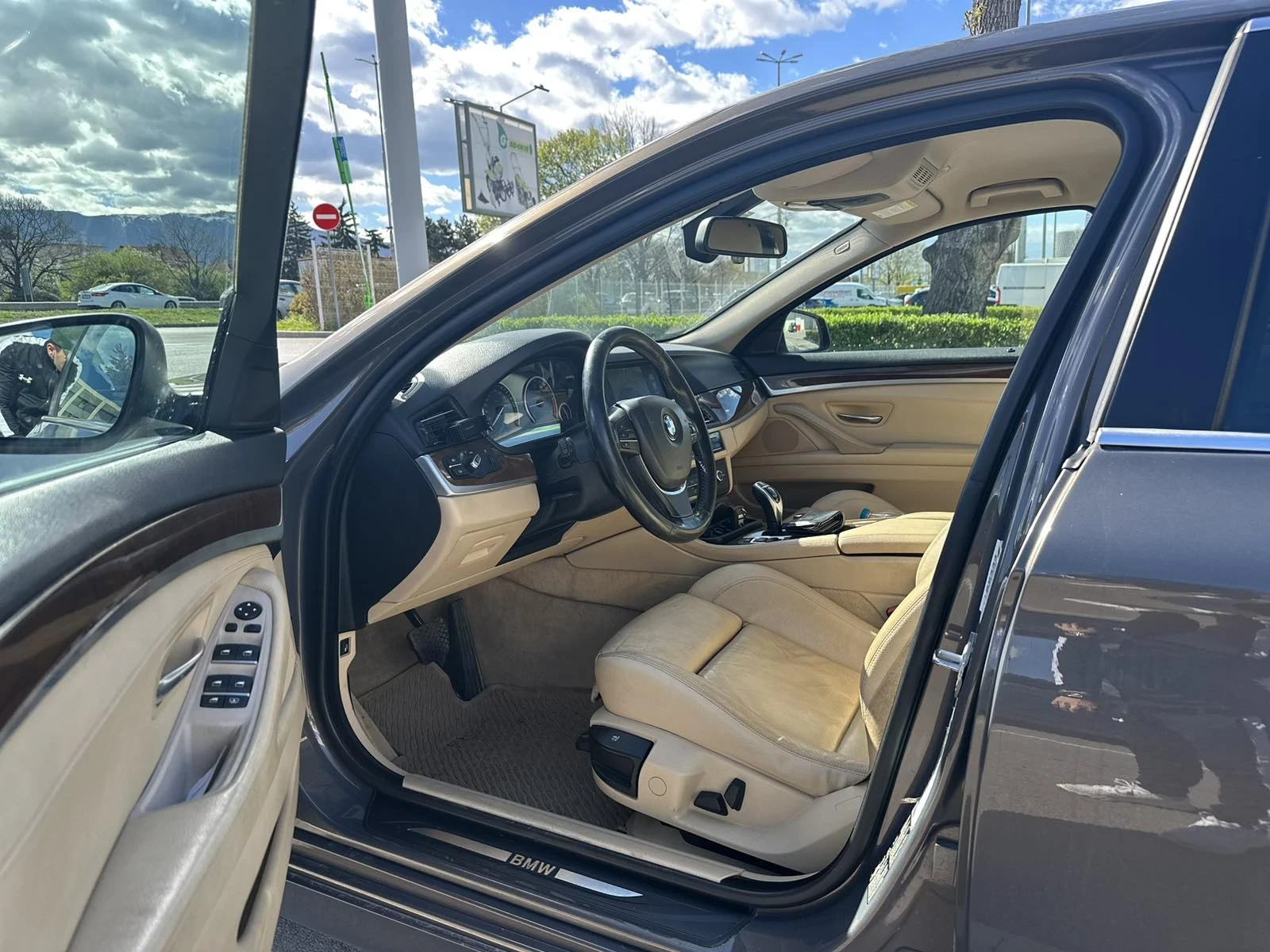 BMW 530 F10, снимка 11 - Автомобили и джипове - 53921542