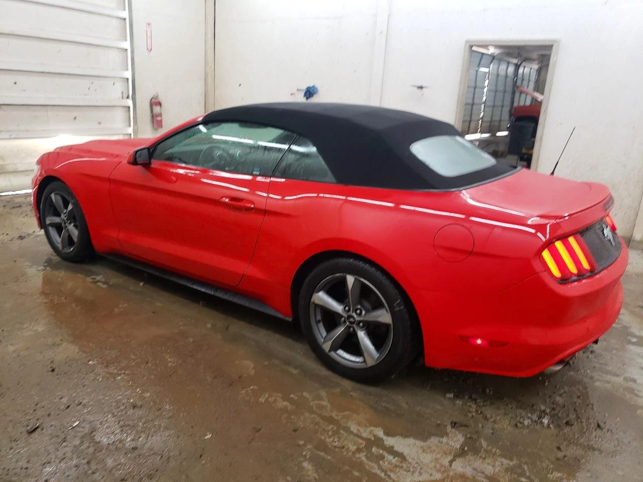 Ford Mustang, снимка 4 - Автомобили и джипове - 54024474