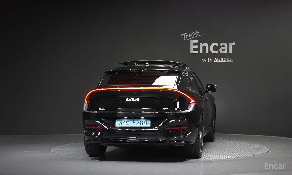 Kia EV6 LONG RANGE* GT LINE* 4WD* КОЖА* ПОДГРЕВ* ОБДУХВАНЕ, снимка 4 - Автомобили и джипове - 54206699