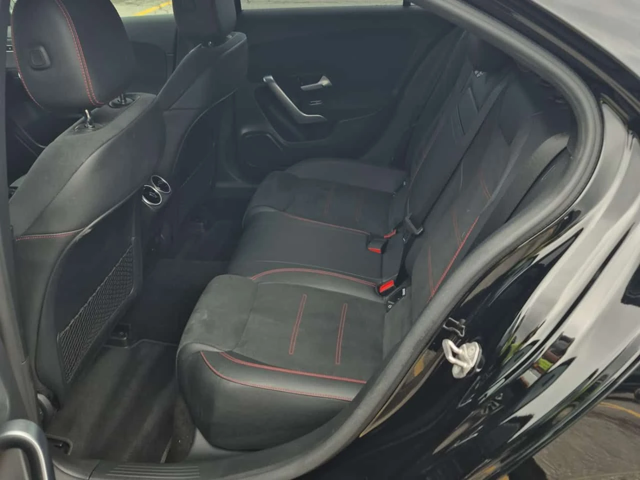 Mercedes-Benz A 220 * CARFAX * 2 КЛЮЧА * ПАНОРАМА * , снимка 11 - Автомобили и джипове - 54402877