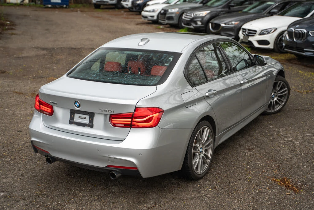 BMW 340 xDrive* АвтоКредит * (ЦЕНА ДО БГ), снимка 5 - Автомобили и джипове - 54491464