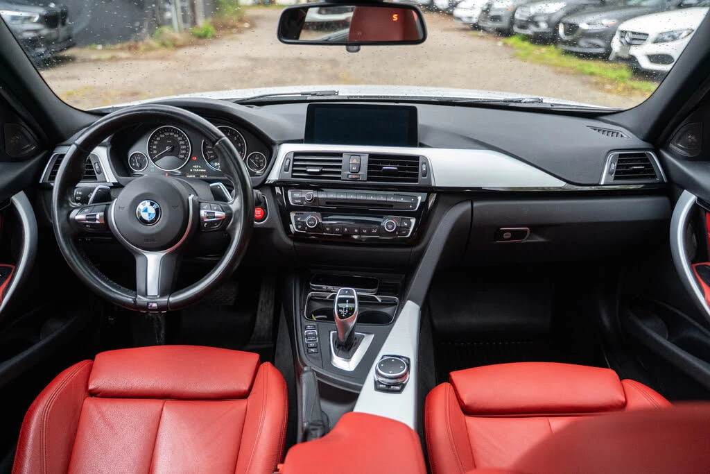 BMW 340 xDrive* АвтоКредит * (ЦЕНА ДО БГ), снимка 10 - Автомобили и джипове - 54491464