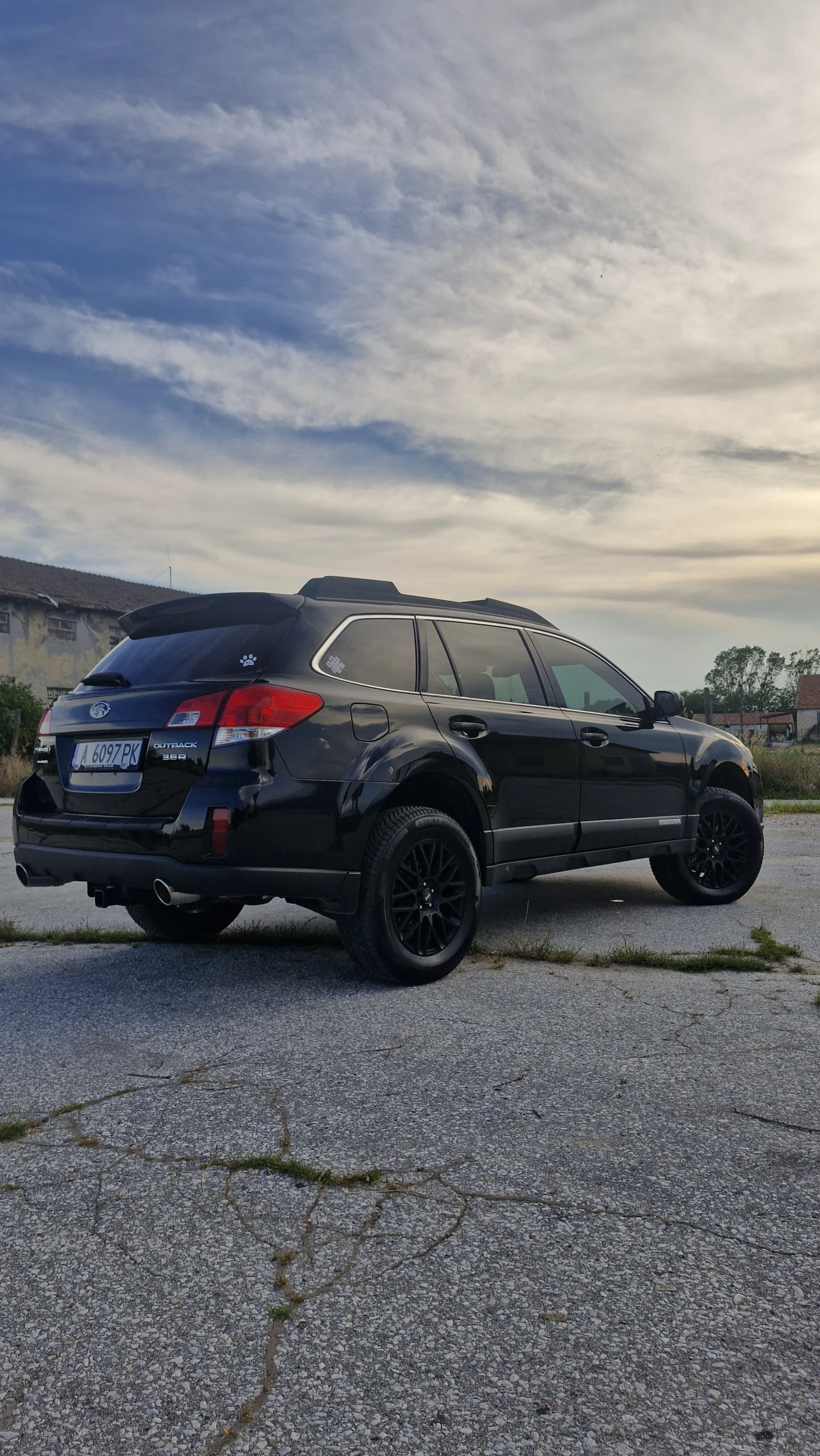 Subaru Outback 3.6R  АГУ Symmetrical AWD, снимка 3 - Автомобили и джипове - 54858277
