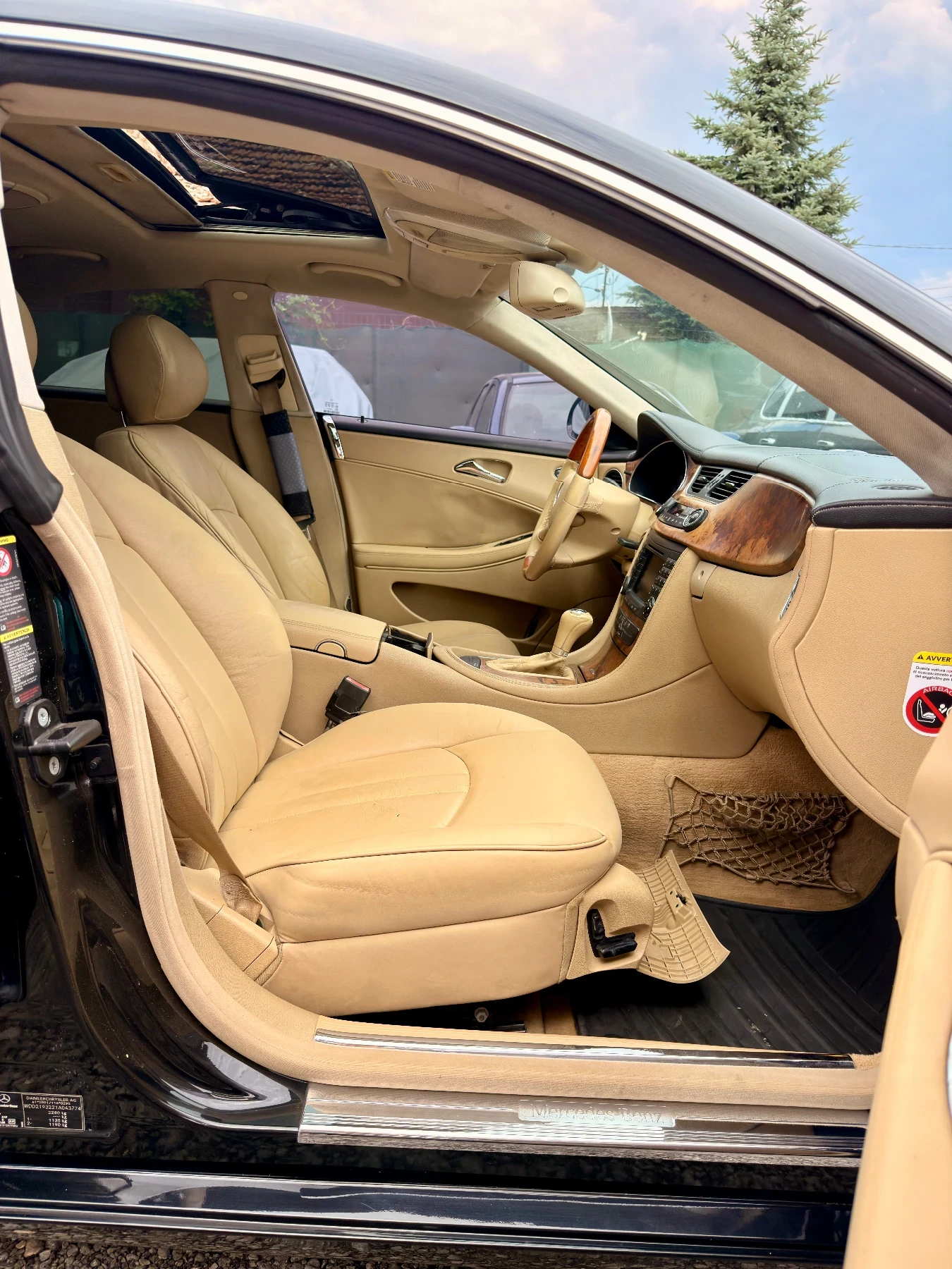 Mercedes-Benz CLS 320 Нов внос Германия, снимка 10 - Автомобили и джипове - 55191738