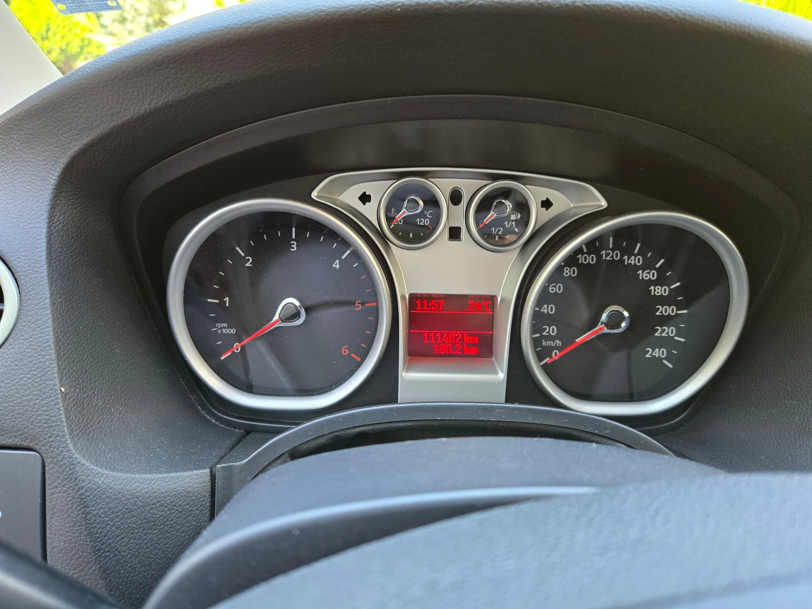 Ford Focus 111K km, снимка 12 - Автомобили и джипове - 55235918