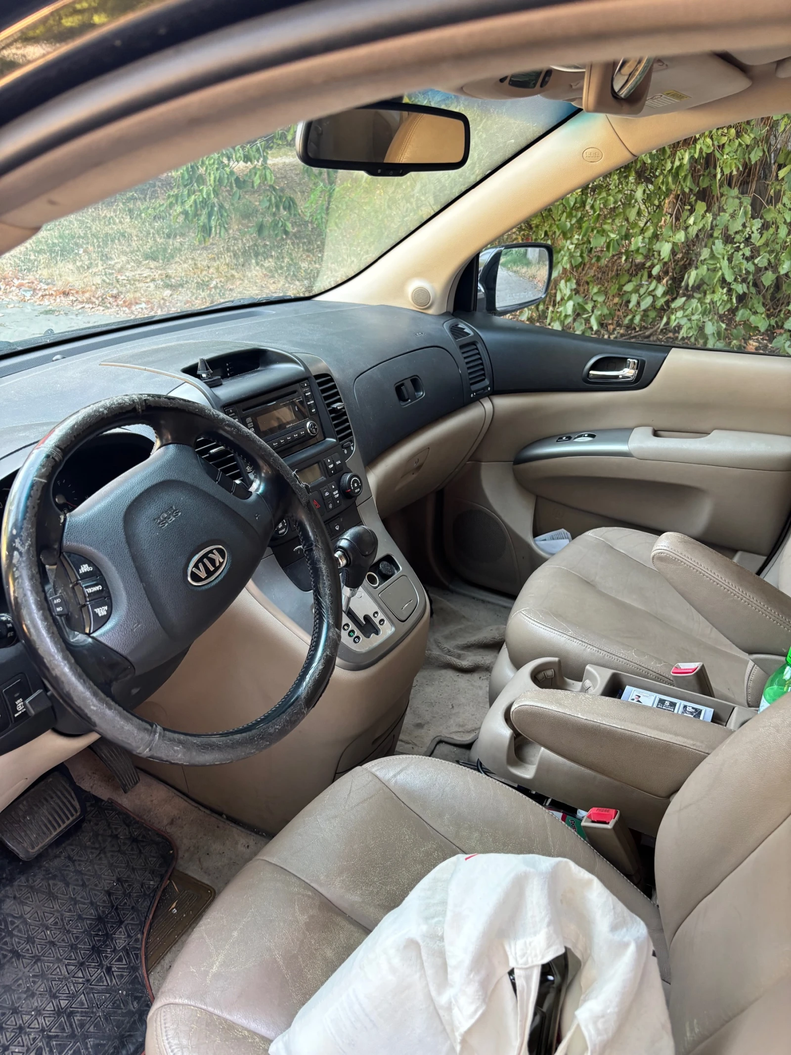 Kia Carnival, снимка 6 - Автомобили и джипове - 55753077