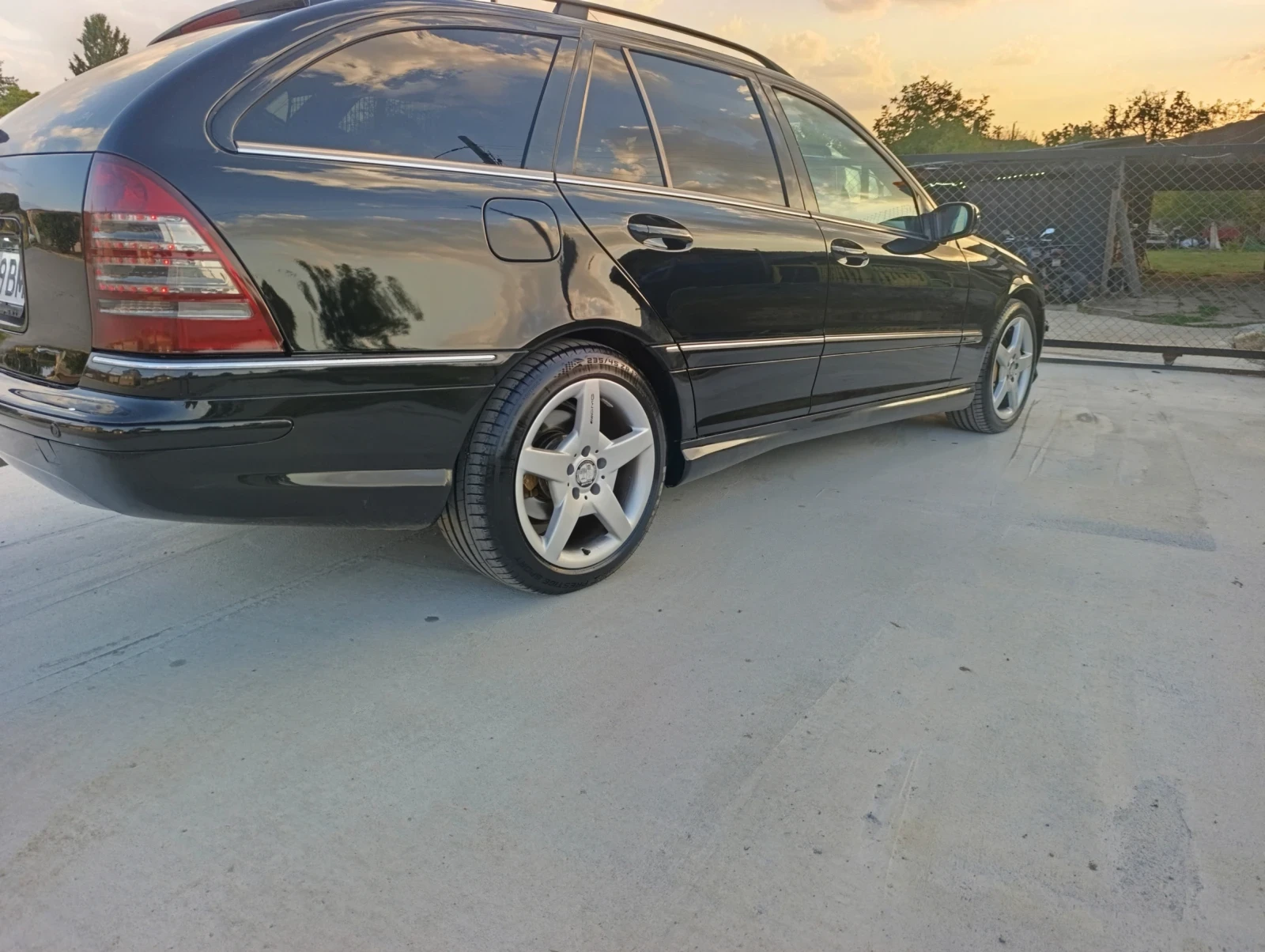 Mercedes-Benz C 230 1.8 Kompressor, снимка 6 - Автомобили и джипове - 55841644