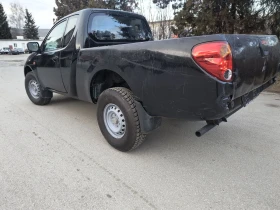 Mitsubishi L200 2, 5 d Italia , снимка 5