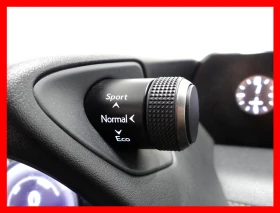 Lexus UX 250h 4x4 / F-Sport / PANO - 46900 лв. / 23979.59 € - 98933132 10