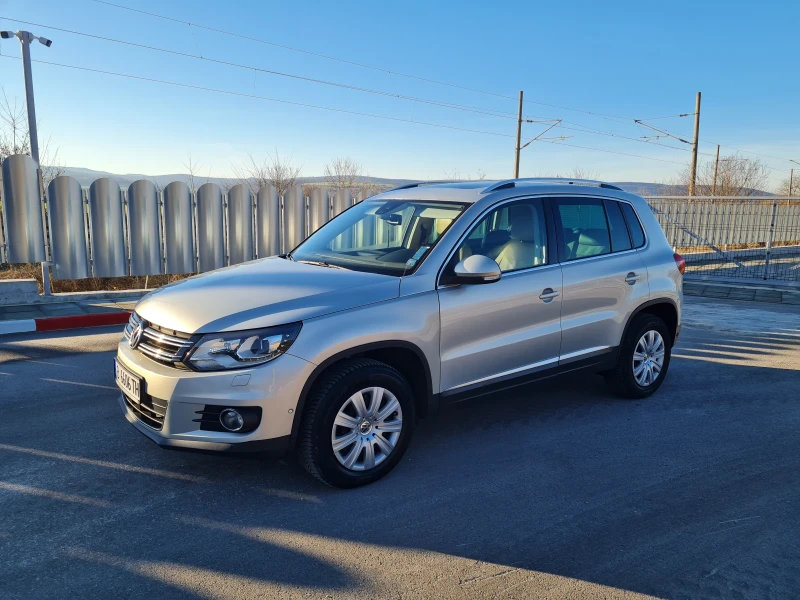 VW Tiguan, снимка 1 - Автомобили и джипове - 48622229