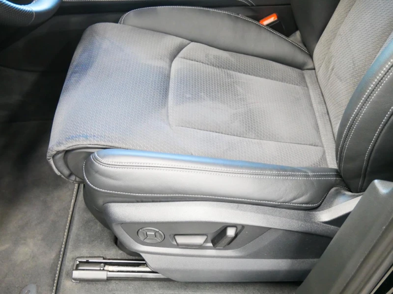 Audi Q7 50 TDI/FACELIFT/S-LINE/MATRIX/PANO/B&O/360/7МЕСТЕН, снимка 9 - Автомобили и джипове - 52227110