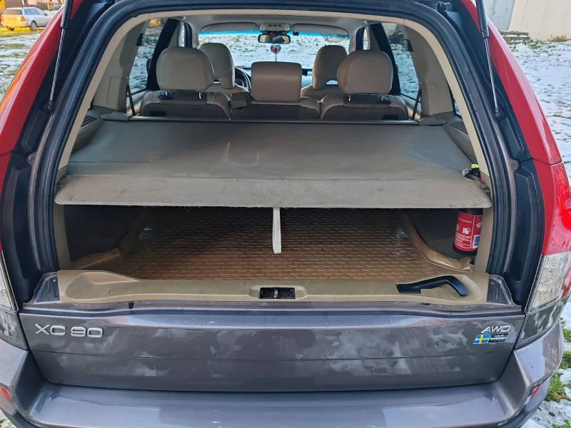 Volvo Xc90, снимка 9 - Автомобили и джипове - 53114742