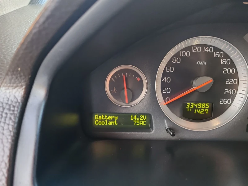 Volvo Xc90, снимка 16 - Автомобили и джипове - 53114742