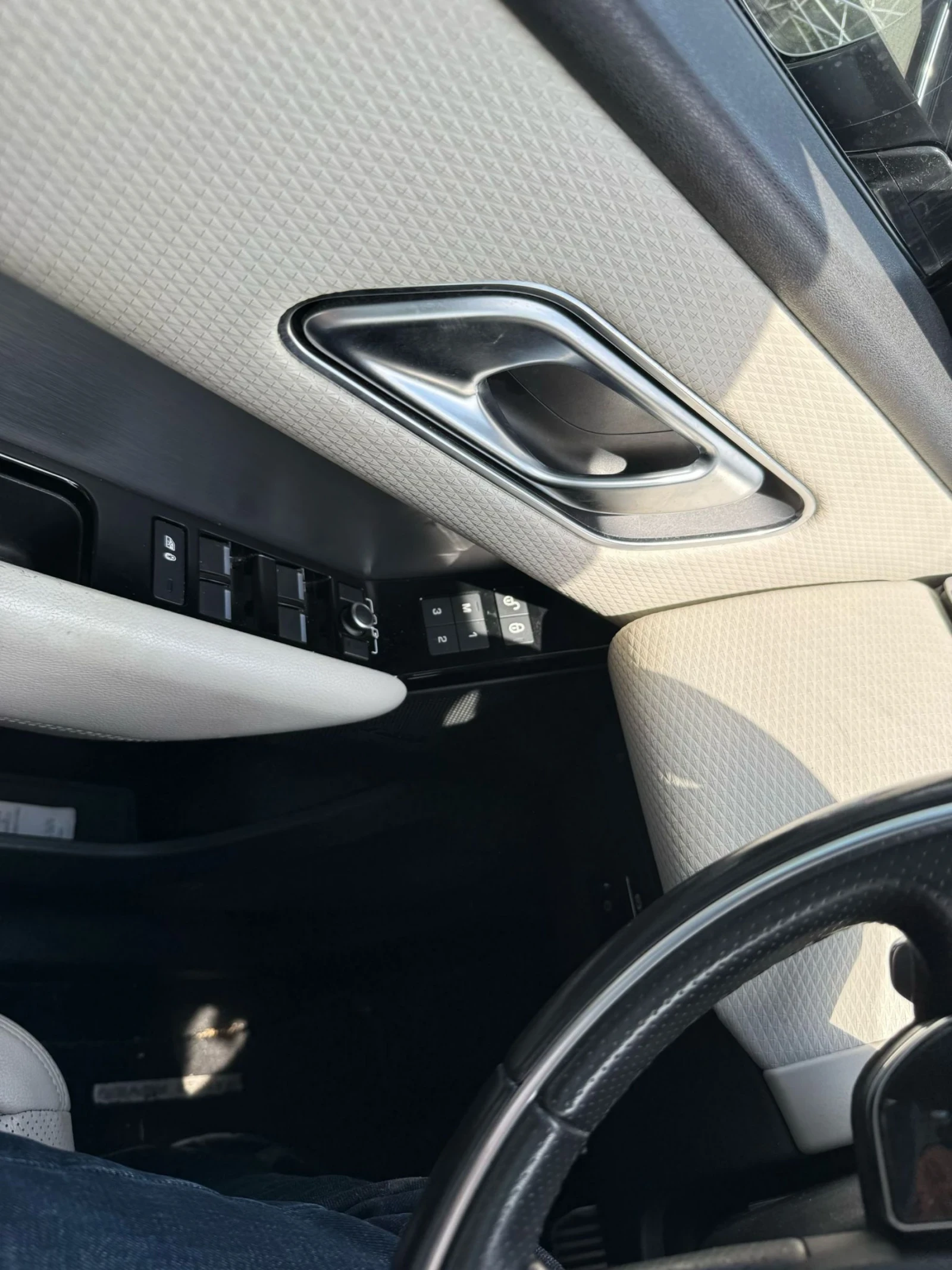 Land Rover Range Rover Velar  - изображение 6