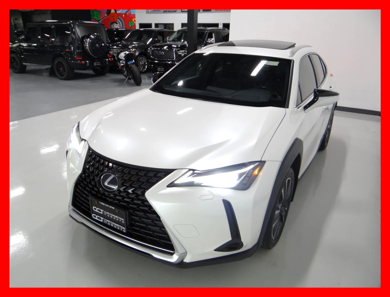 Lexus UX 250h 4x4 / F-Sport / PANO - изображение 2