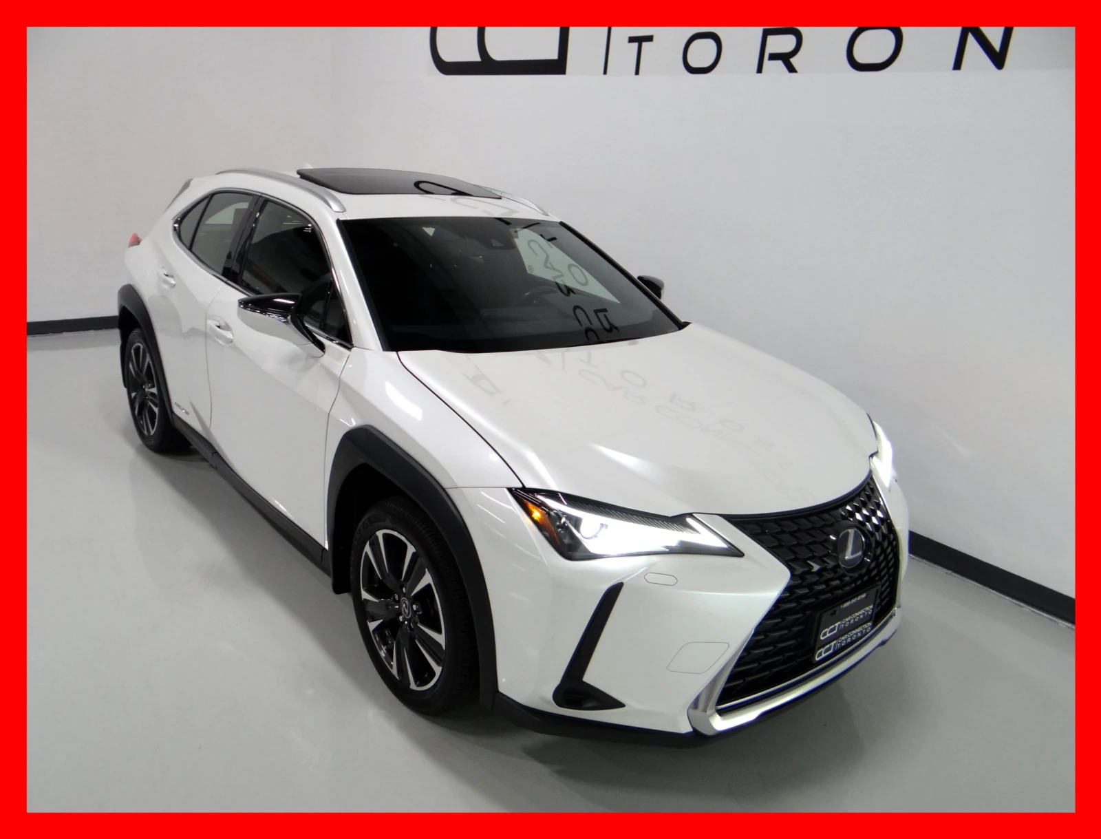 Lexus UX 250h 4x4 / F-Sport / PANO - изображение 6