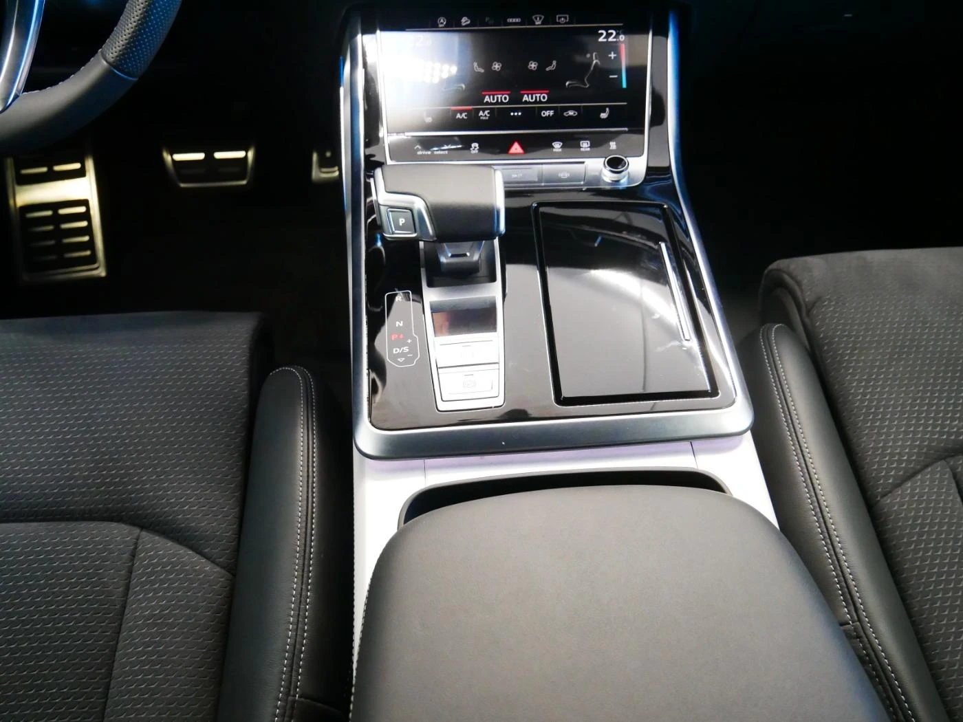 Audi Q7 50 TDI/FACELIFT/S-LINE/MATRIX/PANO/B&O/360/7 | Mobile.bg   11