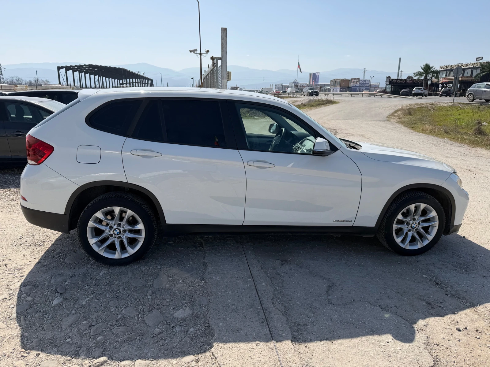 BMW X1 2.0 D S DRIVE, снимка 5 - Автомобили и джипове - 53836256