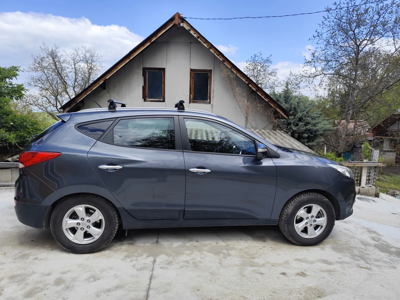 Hyundai IX35, снимка 5 - Автомобили и джипове - 54426841