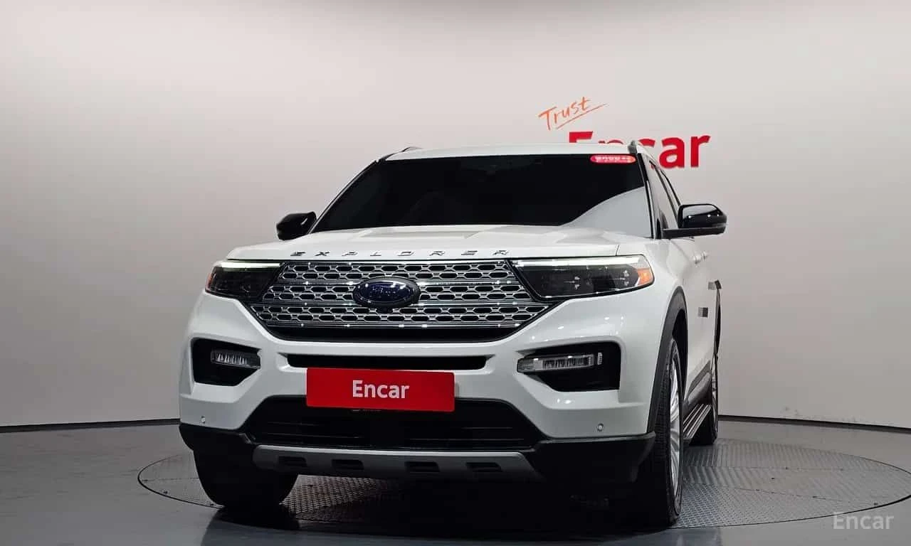 Ford Explorer * 2.3 LimIted 4WD * ОПЦИЯ ЗА ФИНАНСИРАНЕ, снимка 3 - Автомобили и джипове - 55619624