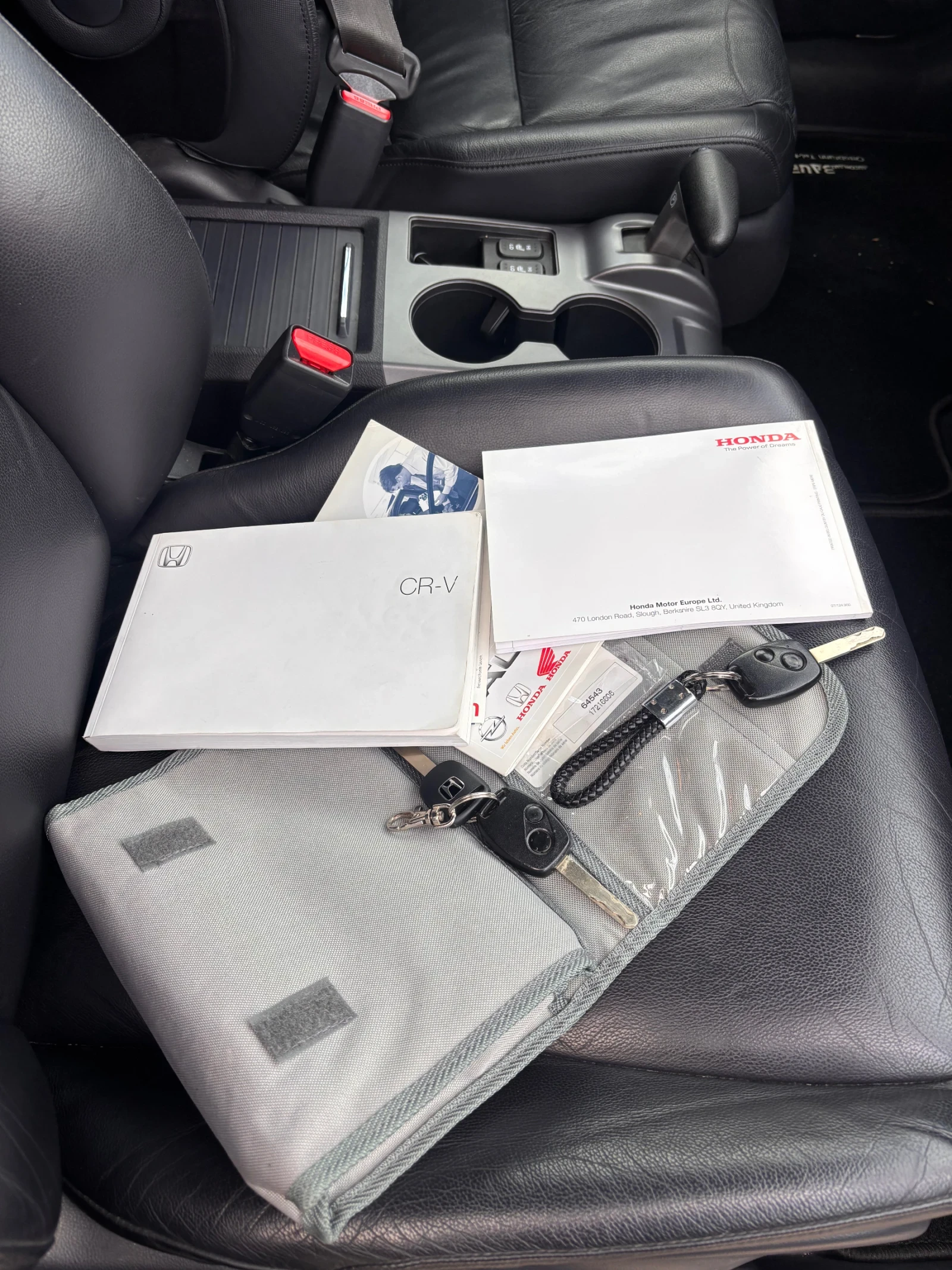 Honda Cr-v 2.2 I-CTDI, снимка 16 - Автомобили и джипове - 56570236