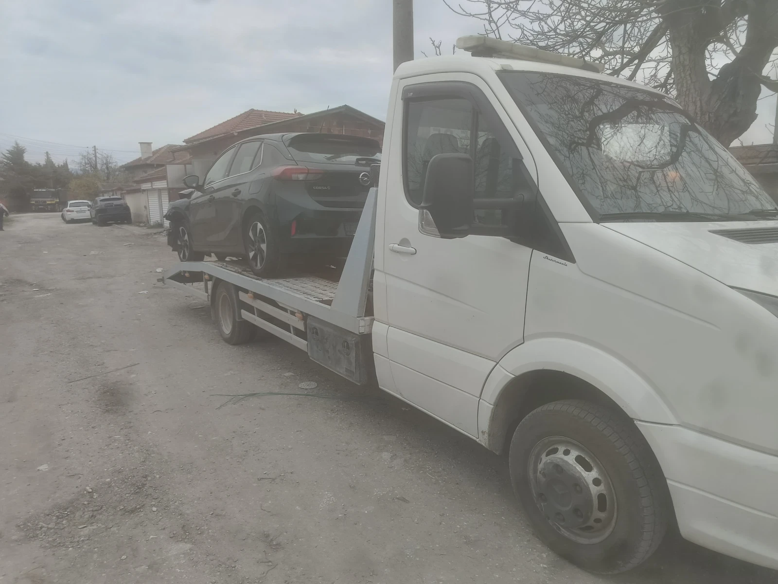 VW Crafter 2.5, снимка 2 - Бусове и автобуси - 54259594