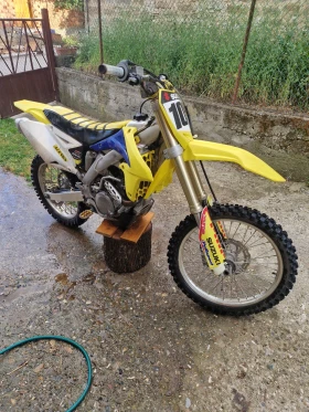  Suzuki Rmz