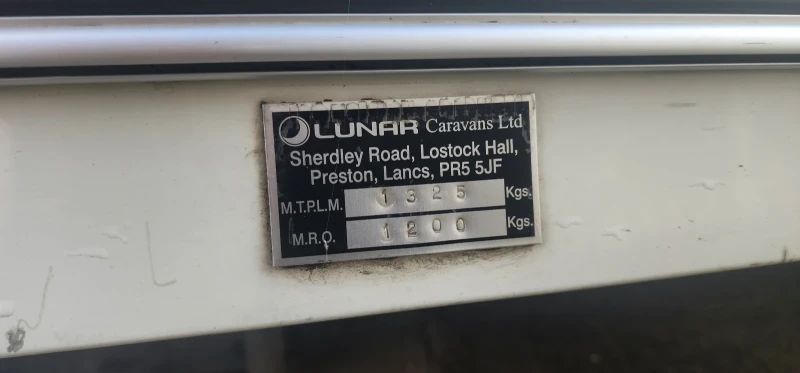 Каравана Други Lunar Clubman , снимка 15 - Каравани и кемпери - 52690353