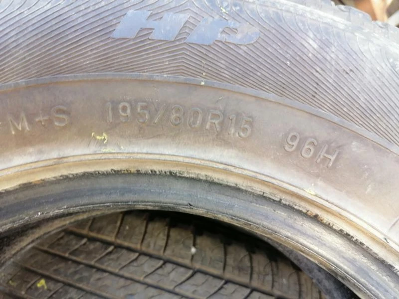 Гуми Летни 195/80R15, снимка 10 - Гуми и джанти - 29600776