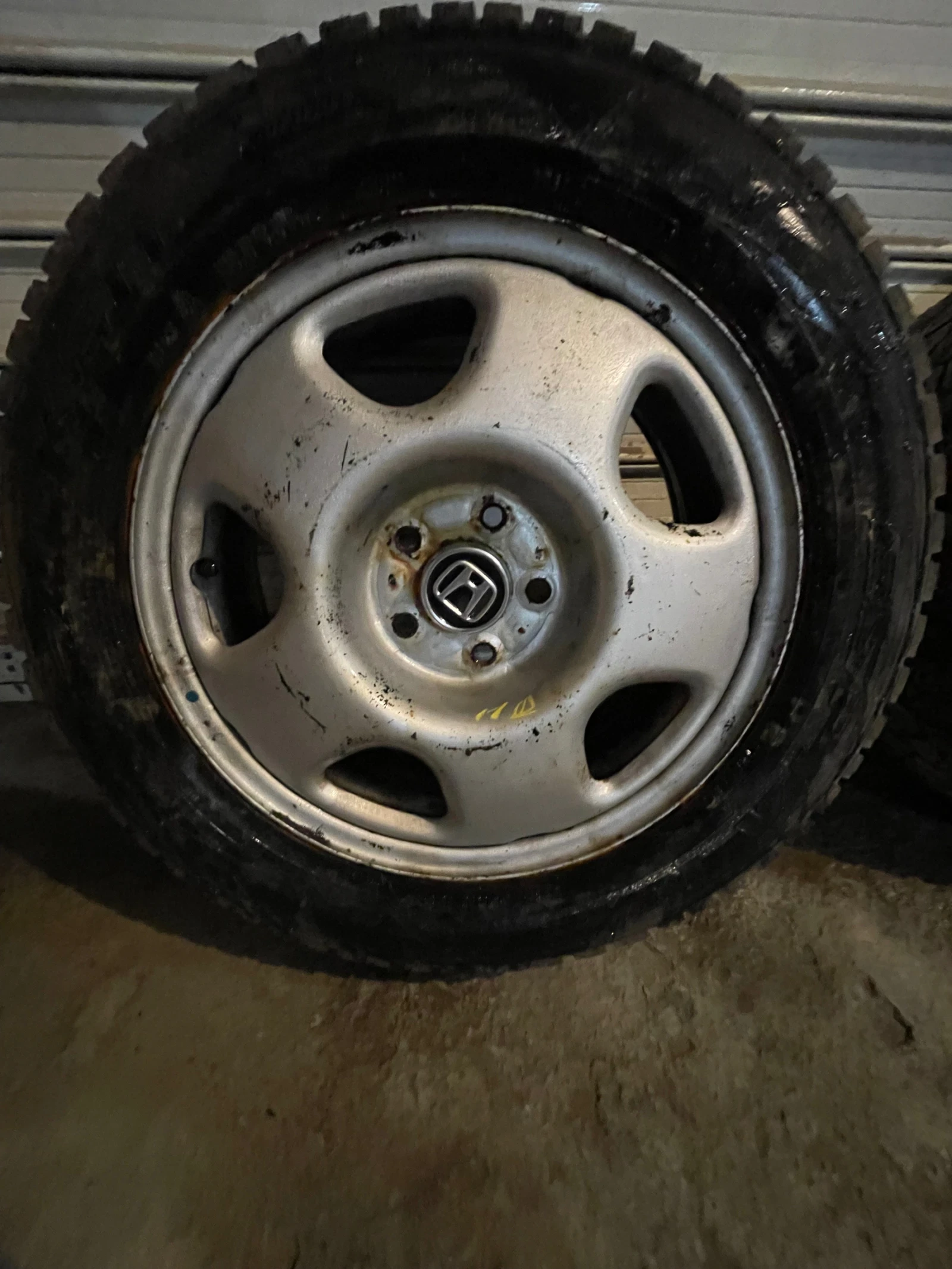    215/60R17  Honda | Mobile.bg   2